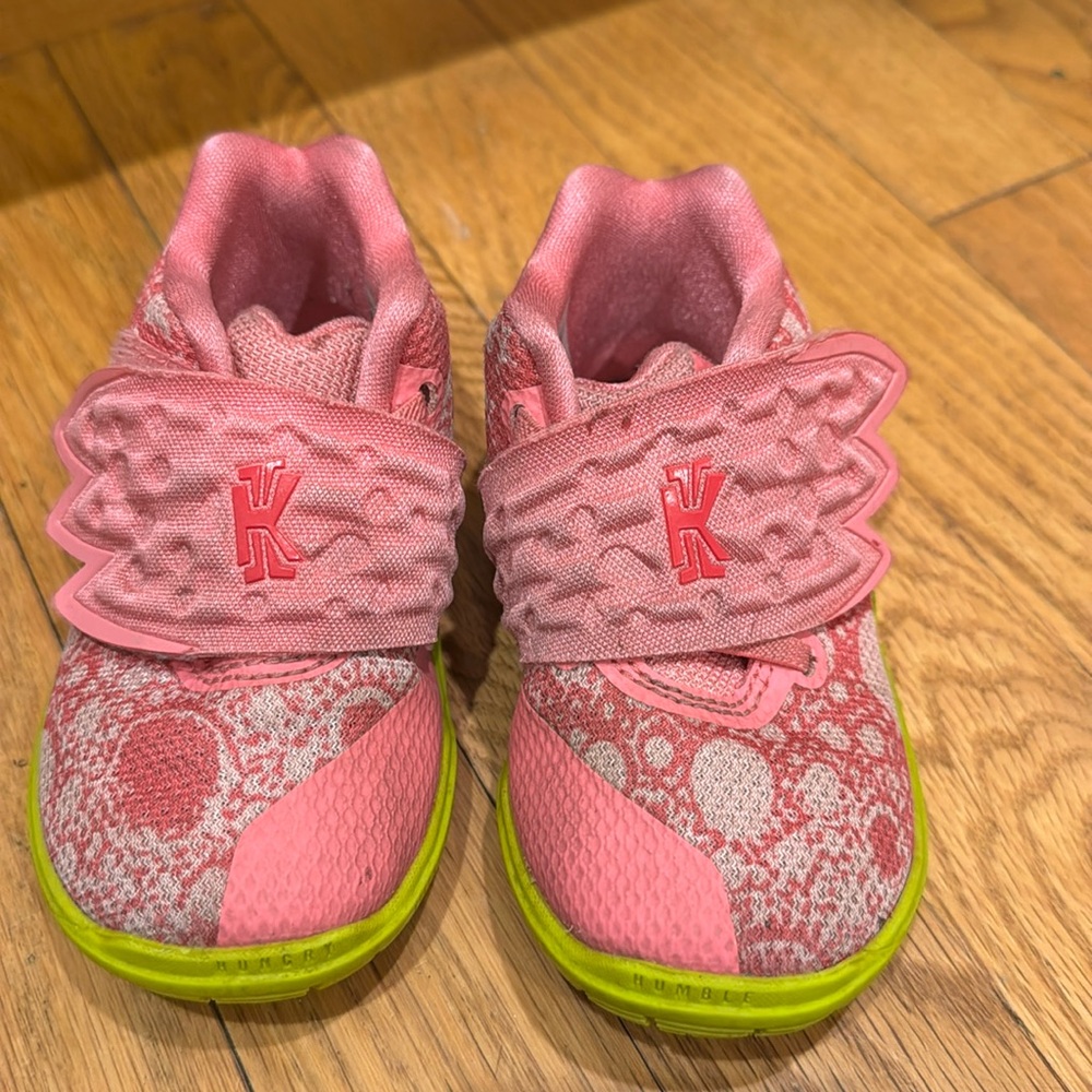 Spongebob Nike Kyrie